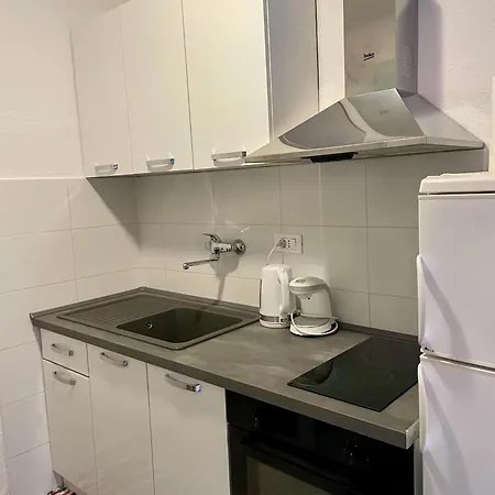Apartments By The Sea Kozarica, Mljet - 4950 Apartment *
