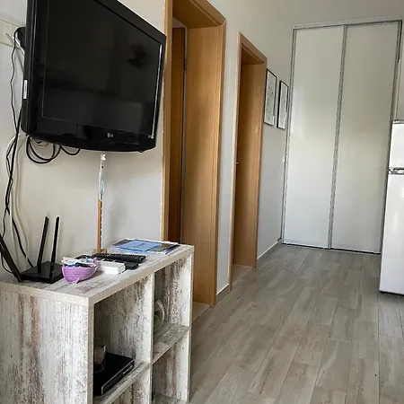 Apartament By The Sea Kozarica, Mljet - 4950 *